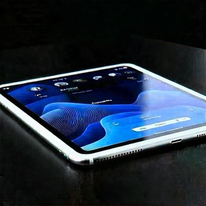 Tablet with streaming content