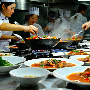 Lifestyle Tilt-Shift Photography: Cooking class with community group