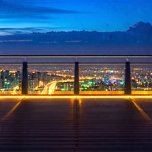 Urban Architectural Photography: Observation Deck With (city:1.32) Lights With Captures Beautiful